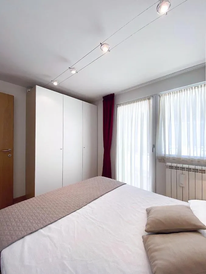 Bilocale Enjoy Apartment Temu Italy